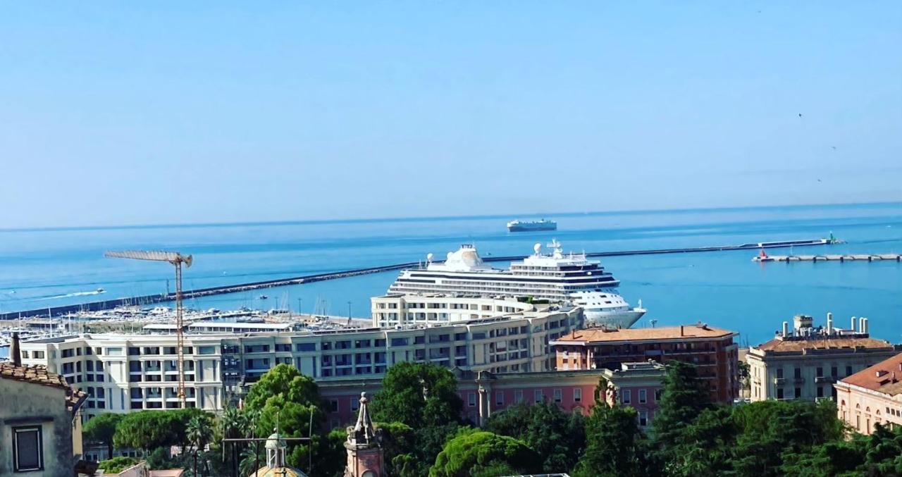 Ferienwohnung Tutta Un'Altra Vista Salerno Exterior foto